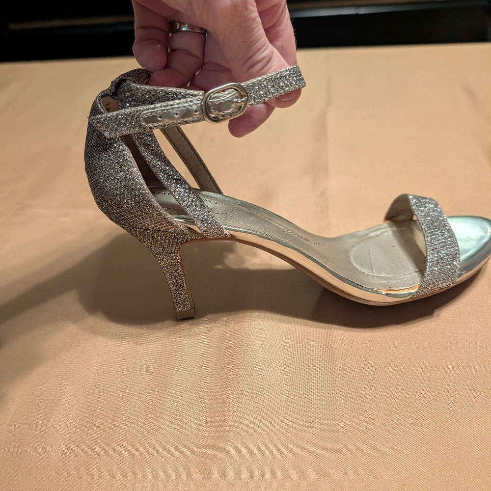 Bandolino Muriel Metallic Silver Strappy Heels - Picture 5 of 6